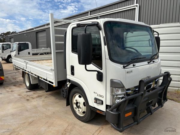 2021 Isuzu NQR 87-190 AMT image