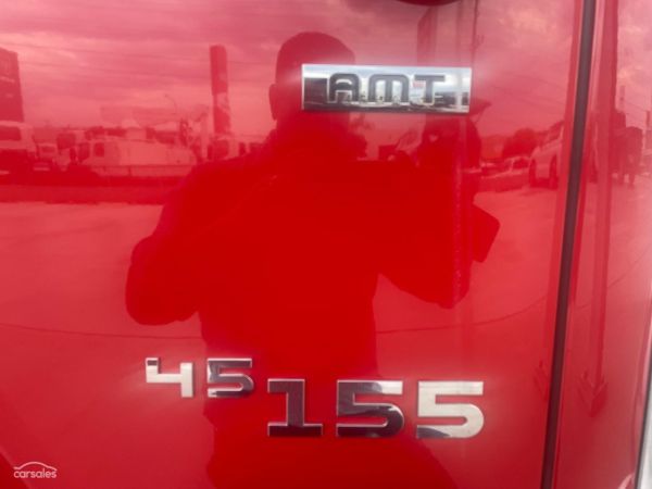 2025 Isuzu N Series NPR 45/55-155 Tradepack image