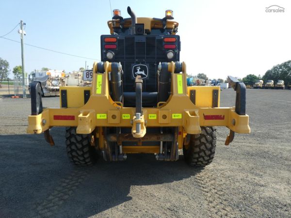 2022 JOHN DEERE 770GP image