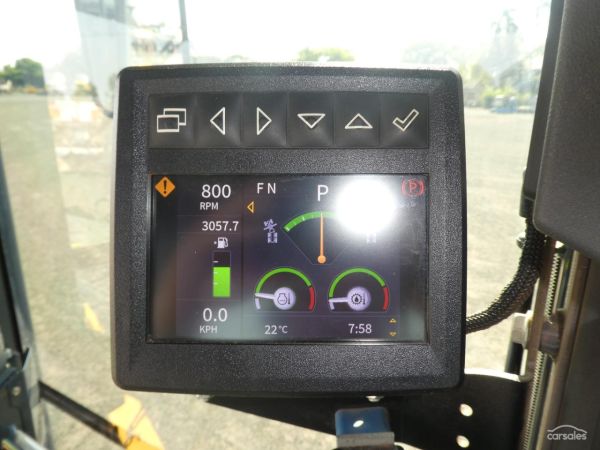 2022 JOHN DEERE 770GP image