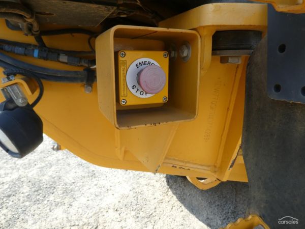 2022 JOHN DEERE 770GP image