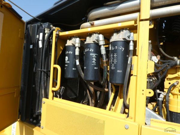 2022 JOHN DEERE 770GP image