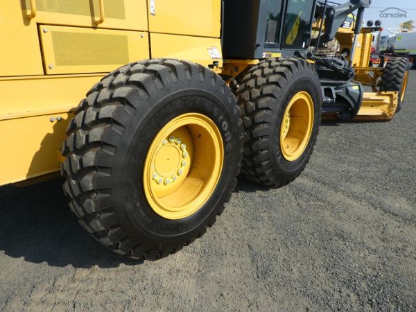 2022 JOHN DEERE 770GP image