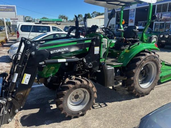 2024 Bitsmann 35 HP Tractor image