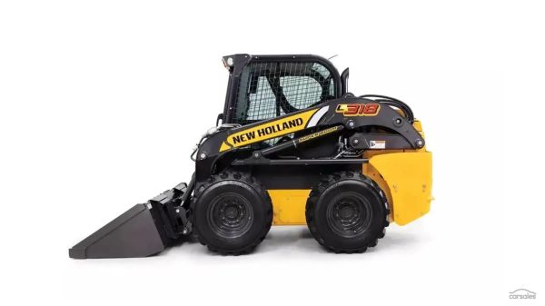 2025 New Holland L318 image