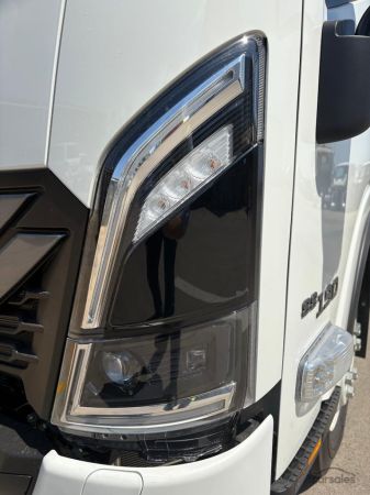 2025 Isuzu Nqr 88-190 image