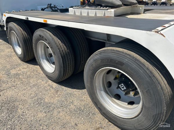 2023 LIBERTY FREIGHTERS ST3 image