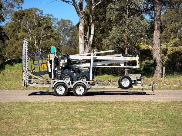 2015 Leguan 125M1 Boom Lift image