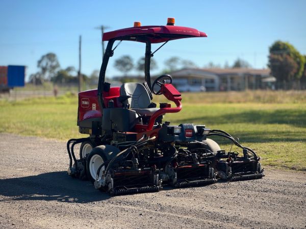 2020 Toro Reelmaster 3575D Golf Fairway mower image
