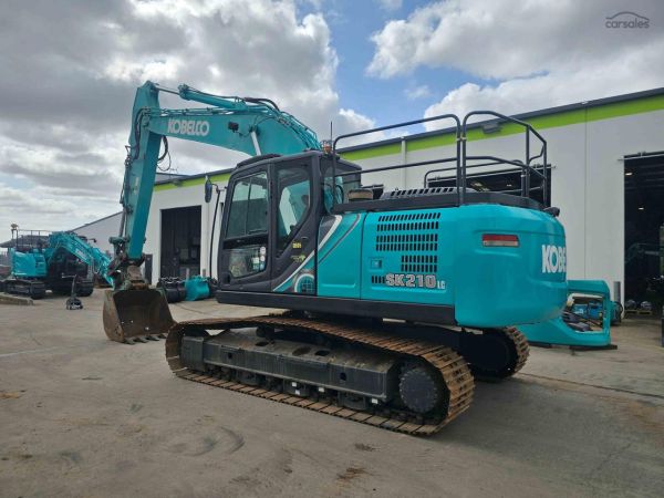 2020 Kobelco SK210LC-10 image