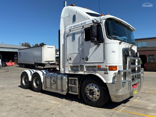 2010 Kenworth K108 Prime Mover Sleeper Cab image