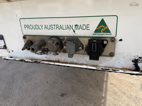 2021 Maxitrans ST3 image