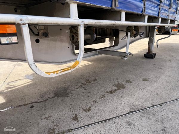 2021 Maxitrans ST3 image