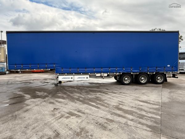 2021 Maxitrans ST3 image