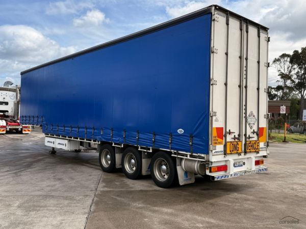 2021 Maxitrans ST3 image