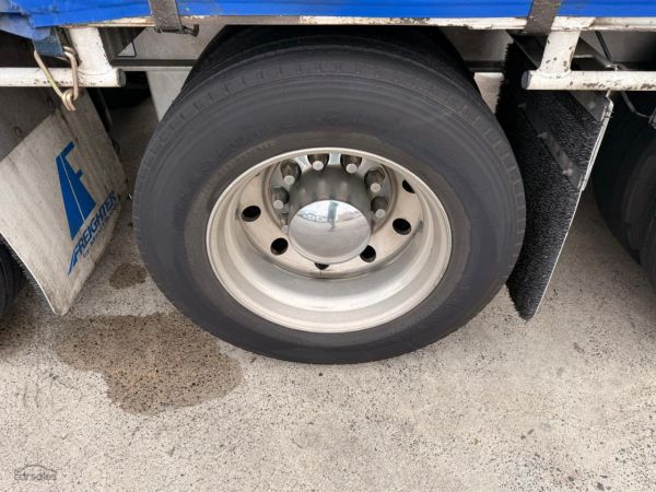 2021 Maxitrans ST3 image