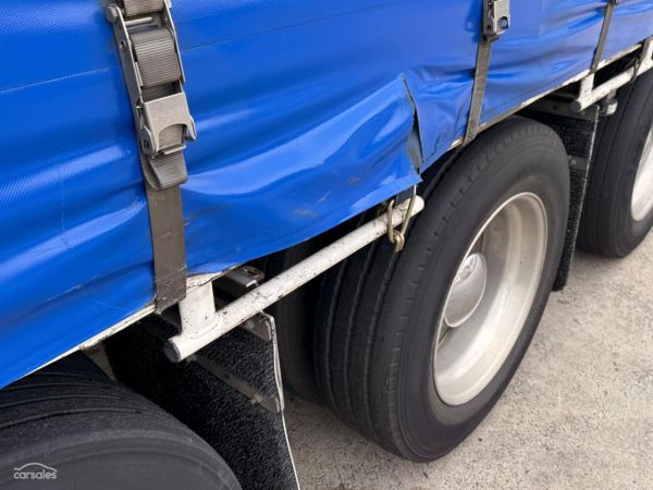 2021 Maxitrans ST3 image