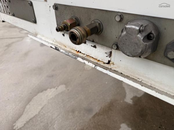 2021 Maxitrans ST3 image