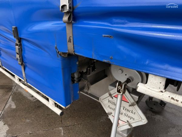 2021 Maxitrans ST3 image