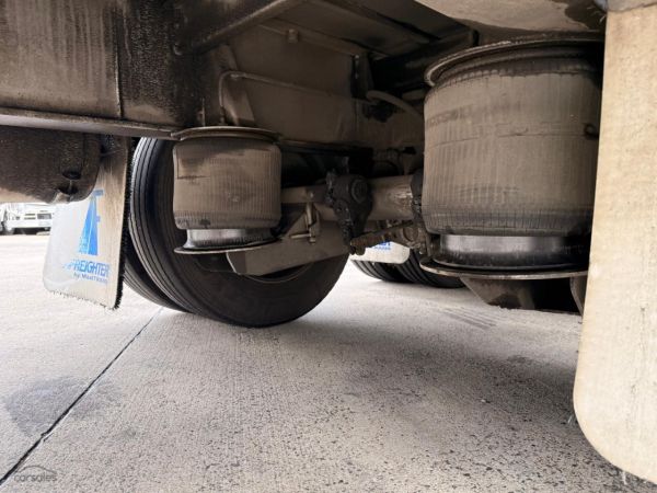 2021 Maxitrans ST3 image