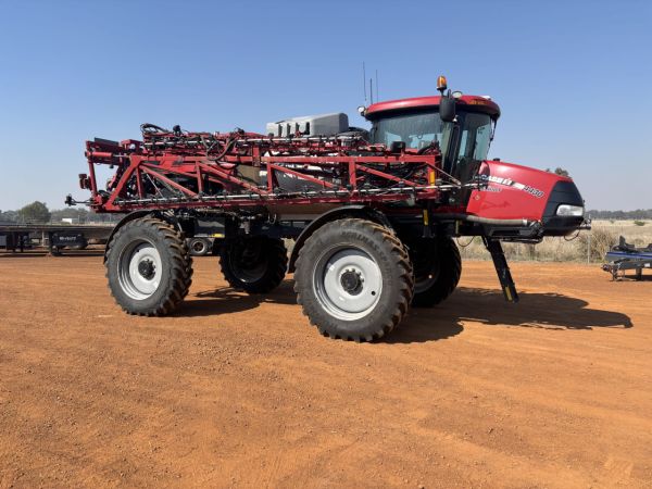 2018 Case 4430 Patriot Spray Rig image