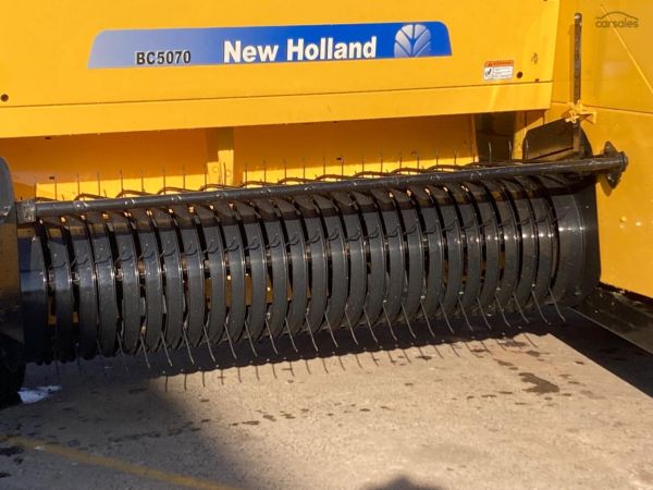 2025 New Holland 5070 image