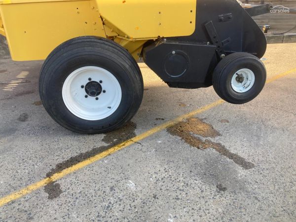 2025 New Holland 5070 image