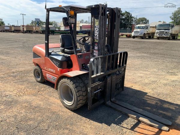 2018 Enforcer FD40T-DMA Counter Balance Forklift image