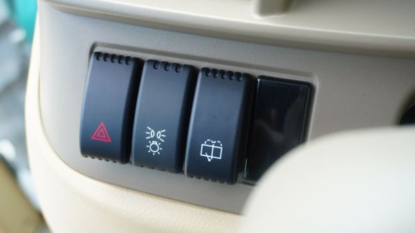 TRIDENT PLUS 120HP POWERSHIFT 4WD A/C CABIN TRACTOR WITH 4IN1 BUCKET (POWER SHUTTLE & 1,500KG FRONT LOADER LIFTING CAPACITY) 5 YEARS LABOUR AND PARTS WARRANTY AUSTRALIA WIDE DELIVERY & SUPPORT image