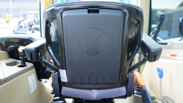 TRIDENT PLUS 120HP POWERSHIFT 4WD A/C CABIN TRACTOR WITH 4IN1 BUCKET (POWER SHUTTLE & 1,500KG FRONT LOADER LIFTING CAPACITY) 5 YEARS LABOUR AND PARTS WARRANTY AUSTRALIA WIDE DELIVERY & SUPPORT image