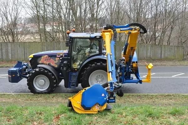 BOMFORD BUZZARD EVO 7.25M – FIXED FORWARD ARM – REACH ARM FLAIL MOWER image