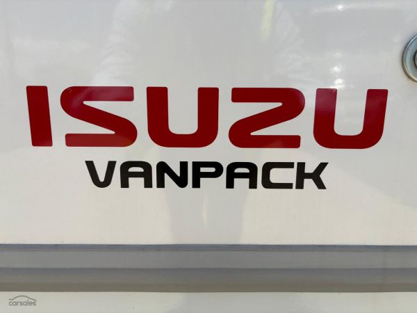 2025 Isuzu NNR 45-150 Vanpack image