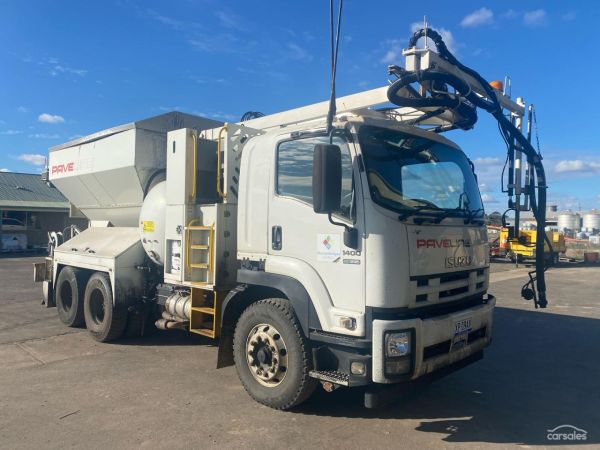 2014 Isuzu FVY1400 image