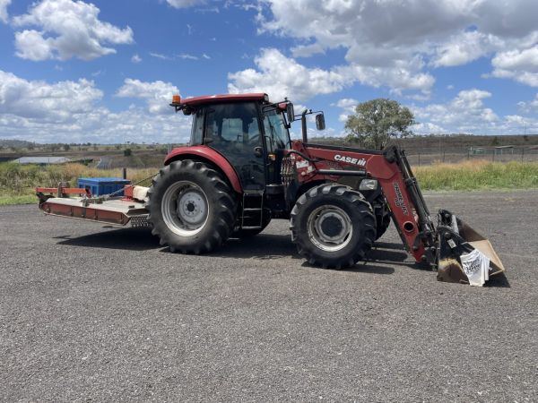 2016 Case 110JX image