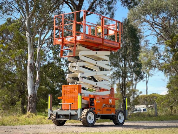 2016 Snorkel S3970RT Scissor Lift V4 image