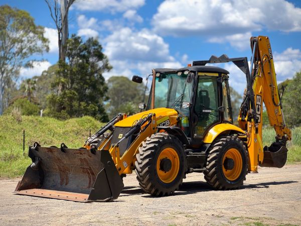 2016 JCB 5CX Backhoe Loader image