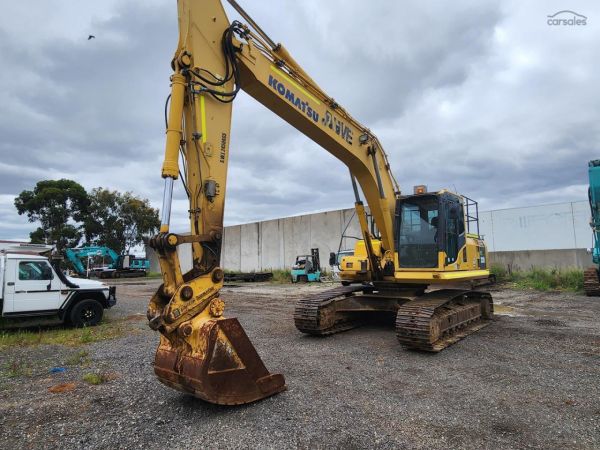 2012 Komatsu Pc220-8 image