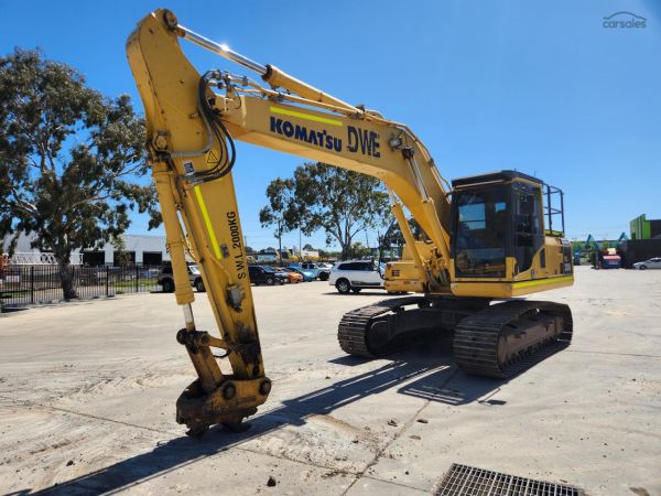 2013 Komatsu PC200 image