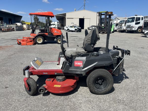 Toro MX4275 Mower (Ex Council) image