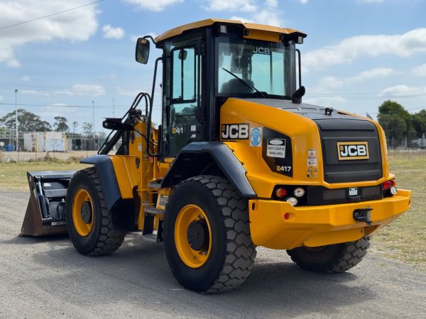 2017 JCB 417HT Loader/Tool Carrier T4F image