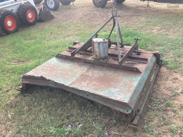 1970 Howard 5 Foot EHD Slasher image