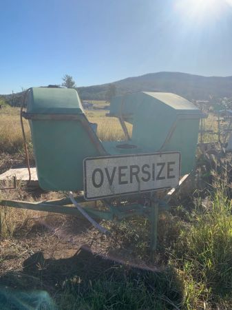 Front mounted tank image
