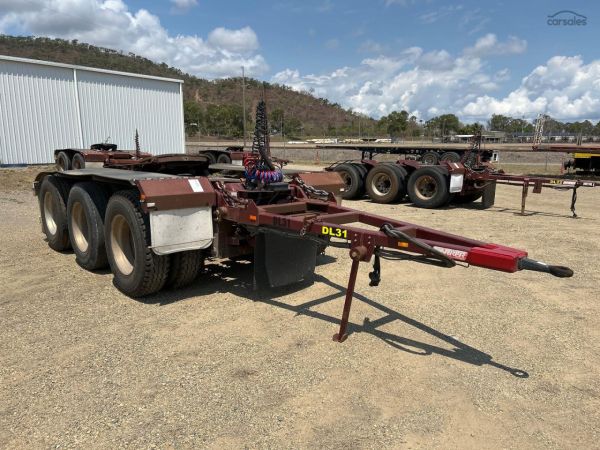 2017 Barker Heavy Duty Tri Axle image