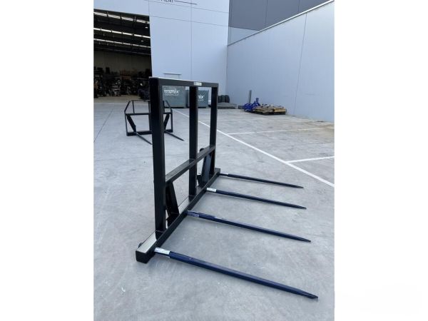 TANNERTRACK - Bale Spears, Australian Made image