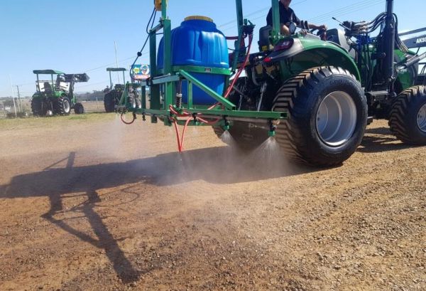 AgKing - 3PL Boom Sprayer 400L Tank w/ PTO Drive Pump, etc. image