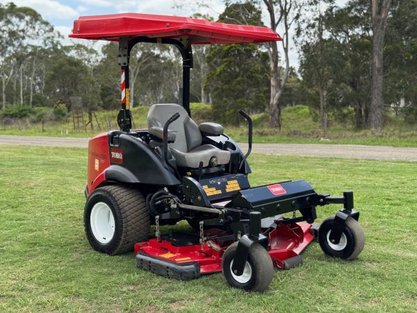 2021 Toro Groundsmaster 7210 Zero Turn image