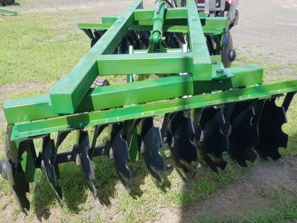 AgKing - Trailing Disc Harrow 18 Plate - Heavy Duty image