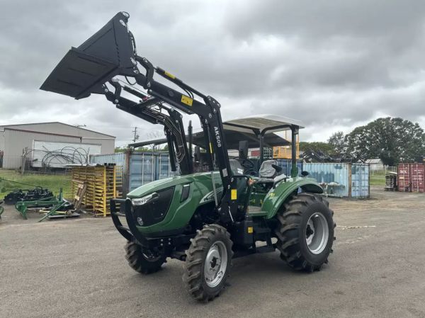 70hp Tractor DQ704R image