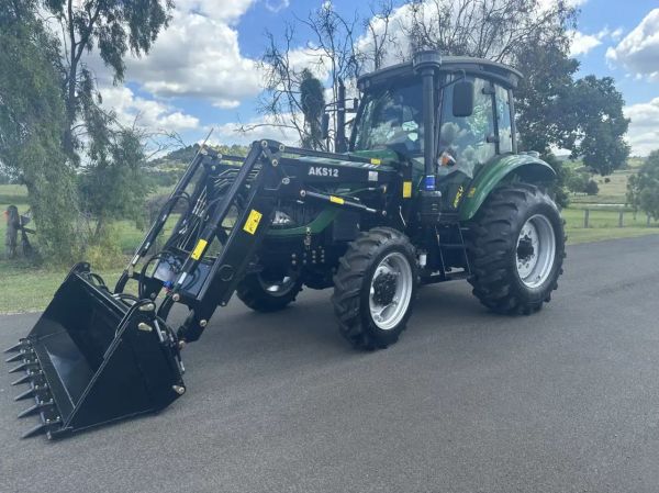 100hp Tractor DQ1004C image