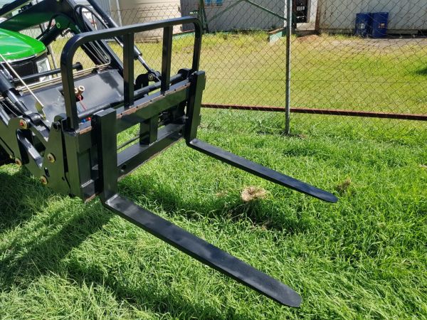 Tractor Pallet Forks TZ6 image